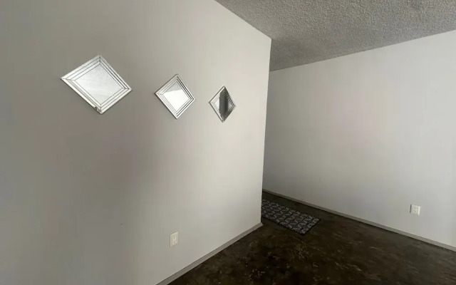 Modern Polanco Stay - Parking- Elevator- Sleeps 10