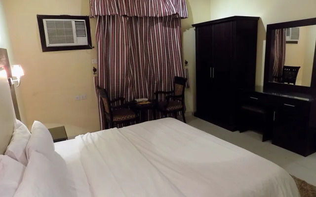 Al Yamama Palace - Rawabi Branch 4