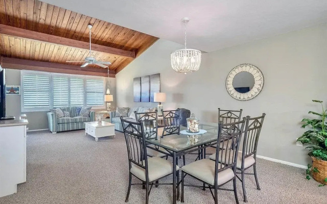 Loggerhead Cay by Dream Vacation Rentals
