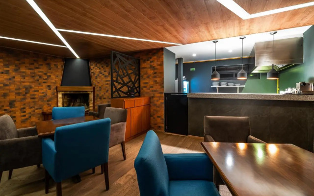 Kaia Suites