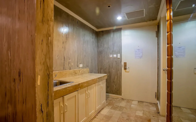 OYO 821 Connector Hostel
