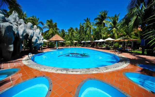 Four Oceans Resort Muine