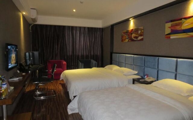 By Ron Hotel