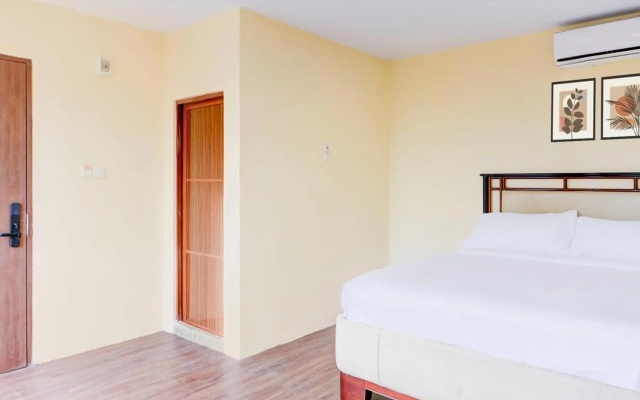 Collection O Nagoya Near Nagoya Hill Mall Formerly Sedago Inn – Guest Rooms – Batam