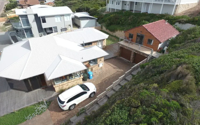 Ocean View 180