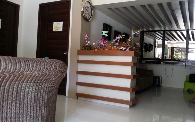 Quezon Premier Hotel Lucena