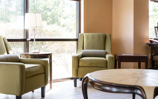 Comfort Suites Columbia Northeast - Fort Jackson