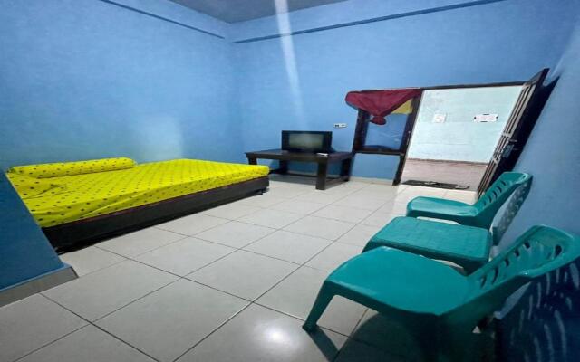 EXPRESS O 91669 Kost Amel Near Taman Mattirotasi