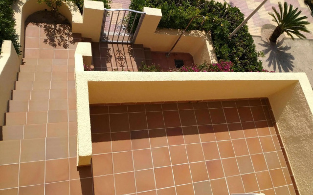 Residencial OlivalAcceso privado playa por jardín