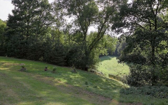 Woodland Estate, Sosoye