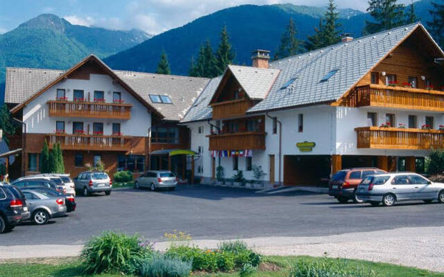 Hotel Kristal