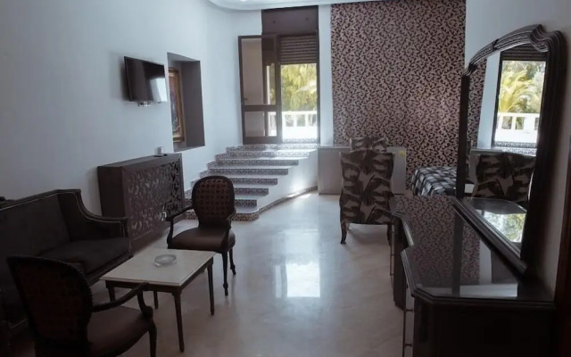 Park Regency Suite Hotel