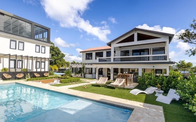623 Boquerón Villas