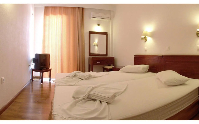 Santa Marina Hotel Apartments