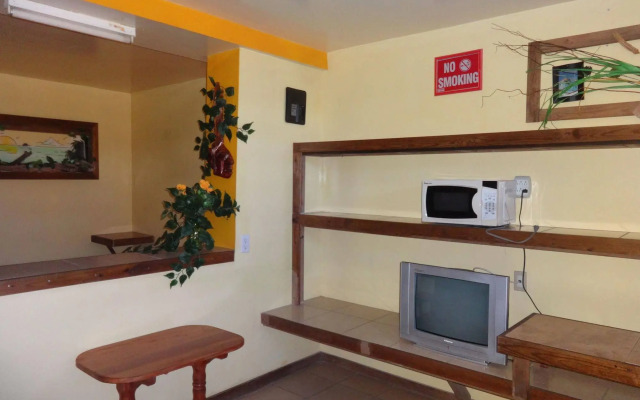 Cocopele Inn