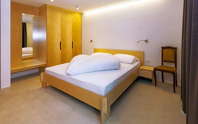 Restaurant Cafe Ladurner