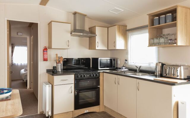 Boutique Home in Hastings With TV