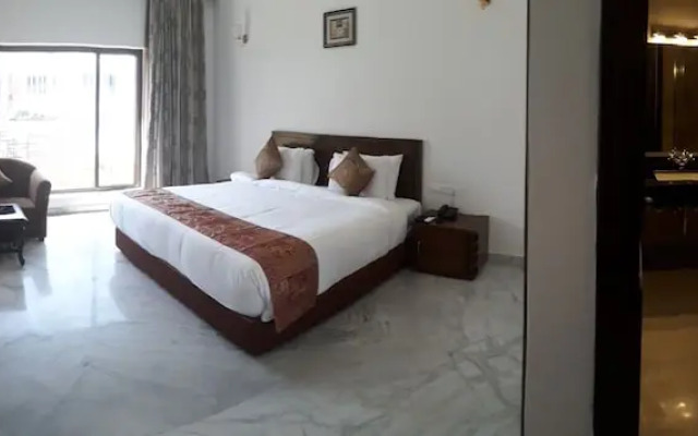 Golden Tulip Khajuraho