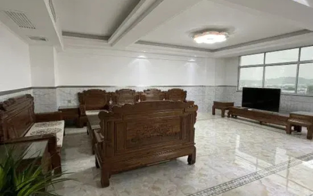Balidao Holiday Hotel (Hezhou College)