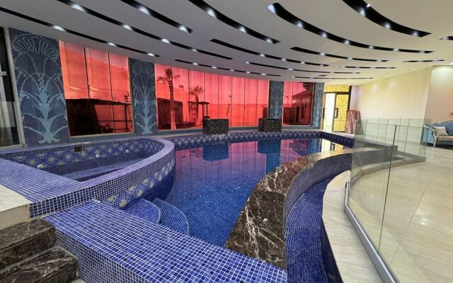 VIP resort chalet 20