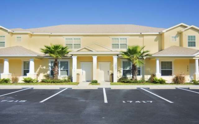 Serenity Townhomes by Aco