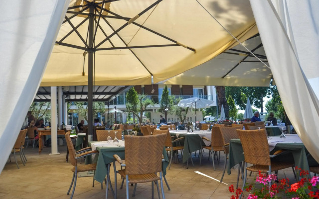 Hotel Maximilian
