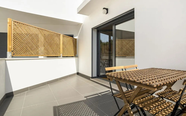 Belem Design 13 by Homing