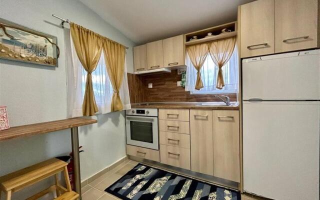Odysseas House Potidea 1 Bedroom 4 Guests