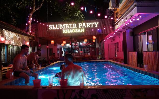 Slumber Pool Party Khao San