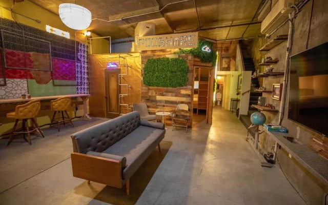 PodShare San Diego - Hostel