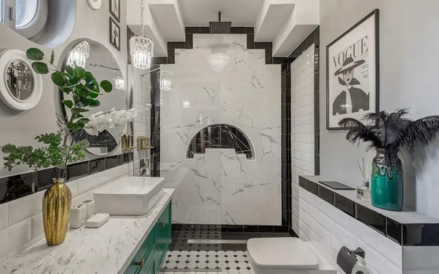 The Great Gatsby in Bucure ti