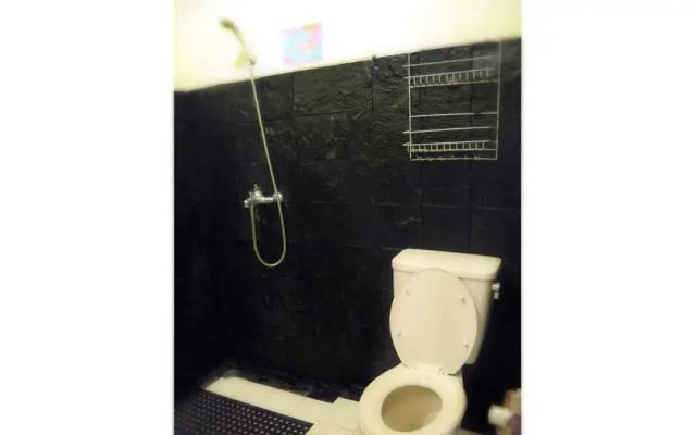 Villa Kota Bunga Ade