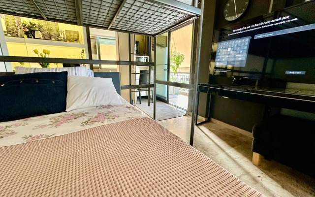 Sleeps 4 close to Iaso Oaka Mitera