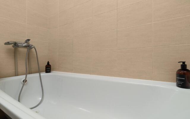 ТутЖивут на улице Венецианская 10