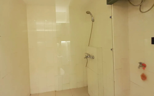 Scenic And Homey Studio Mataram City Apartment