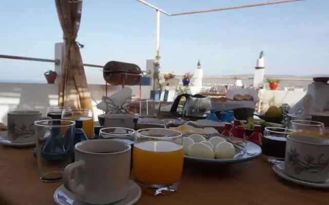 1001 Nights Surf Hostel