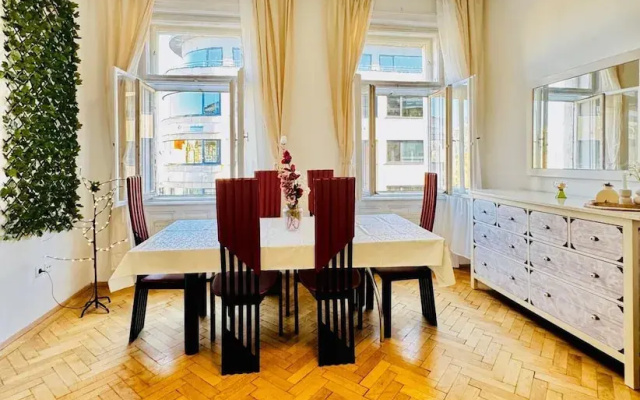 Cozy 1BR and Living Room Apartment
