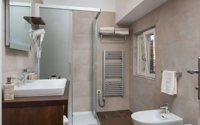 Apartment Maru Prestige - Comfort Duplex Two Bedroom Apartment