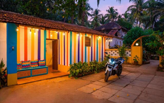 Gostops Goa, Calangute - Rooms & Dorms