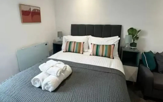 Host Stay Eign Street Suite