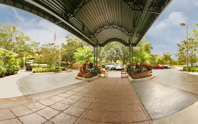 Mainsail Tampa Extended Stay