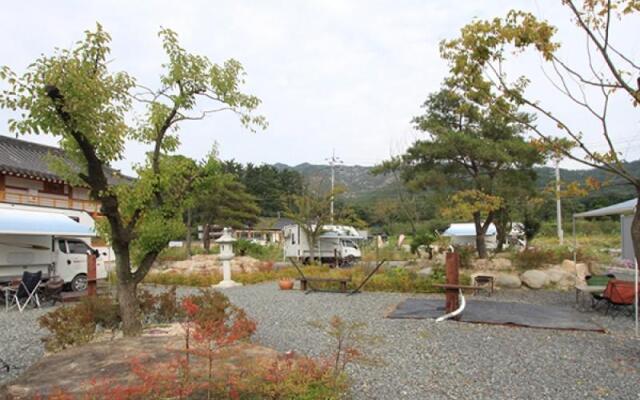 Gyeongju Namsan Hanok Pension
