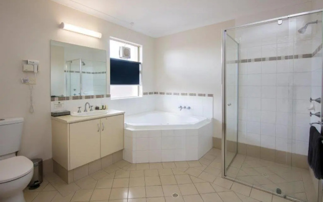 Pinnacles Edge Resort