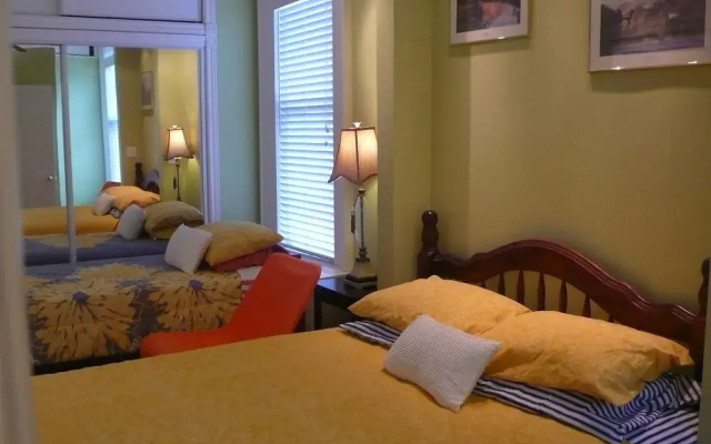 Niagara's Emerald Falls Bed & Breakfast