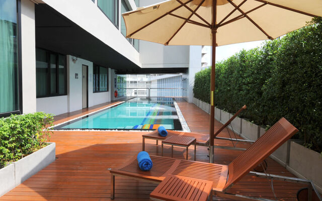 Vic3 Bangkok Hotel