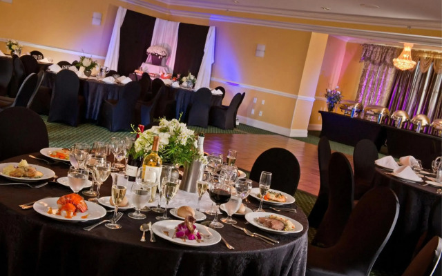 Courtyard by Marriott Long Island MacArthur Airport