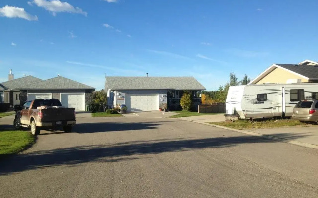 Serenity Hillside B&B