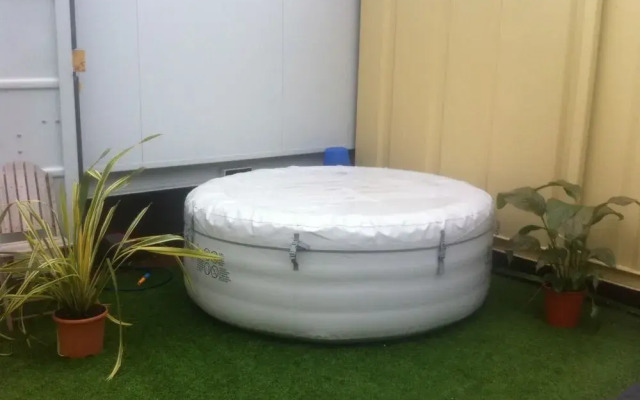 Containers Hostel Edinburgh