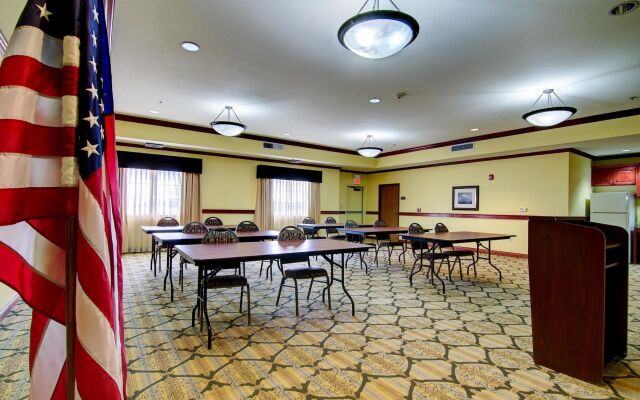 Best Western Plus Butterfield Inn