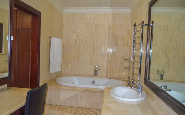 Emangunini Guest house